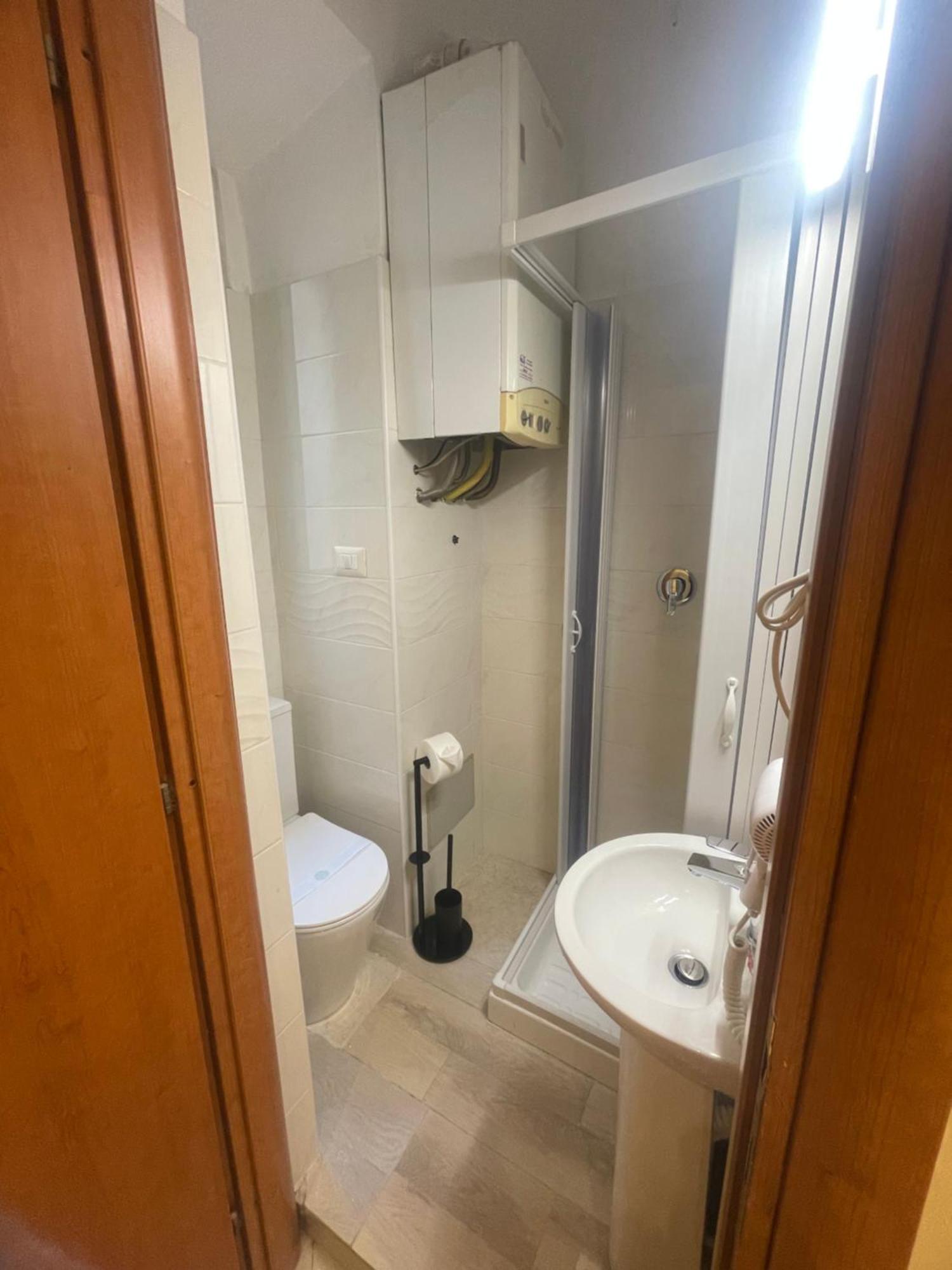 Jubilee 2 Bed & Breakfast *